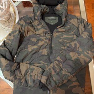 Truewerk Men's Camouflage Puffer Jacket